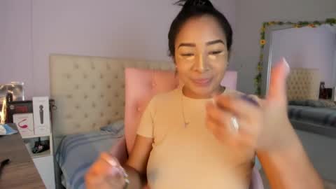 nami_sam online show from December 15, 2:16 pm