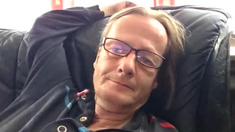 namorreyeb online show from October 4, 11:52 am