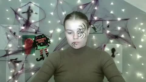 Nana online show from October 22, 8:06 am