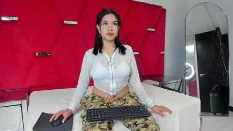 Nana online show from January 8, 9:53 pm