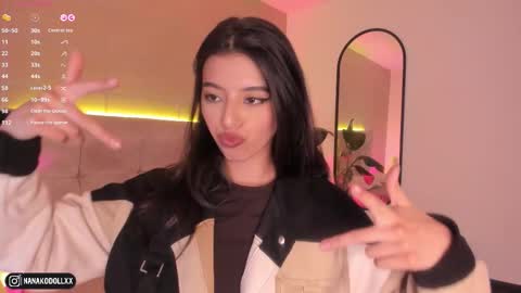 Nana  online show from February 3, 9:08 pm