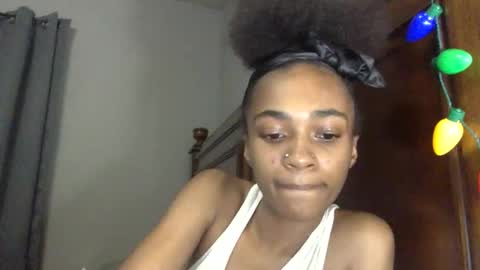 nanaonn online show from February 8, 11:52 pm