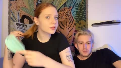 Snapshot of nancy_witch chatting on December 3, 4:11 pm Nancy and Archi online show from December 3, 4:11 pm