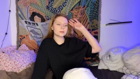 Snapshot of nancy_witch chatting on January 25, 7:49 pm Nancy and Archi online show from January 25, 7:49 pm