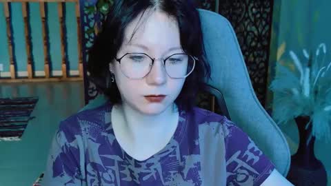 nancymartinez online show from October 8, 5:13 am