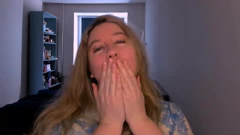 Nancy online show from March 18, 8:53 am