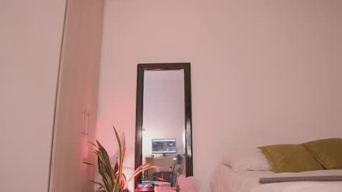 Michelle online show from November 12, 12:51 pm