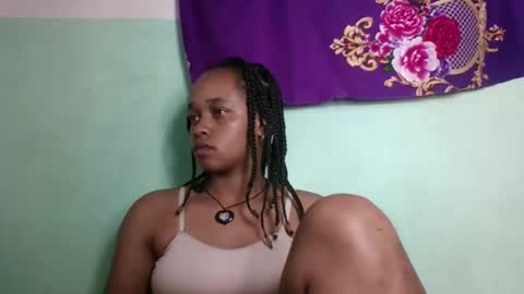 nandrianina416143 online show from April 15, 6:17 am