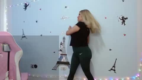 nanis online show from March 8, 4:00 pm