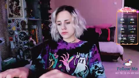 Monday-Friday 12-4 AM and 6-9 AM New York time online show from January 17, 9:56 pm