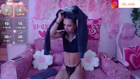 naomi_femme online show from July 3, 12:21 pm