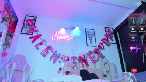 Snapshot of naomiasha_ chatting on February 27, 2:25 am online show from February 27, 2:25 am
