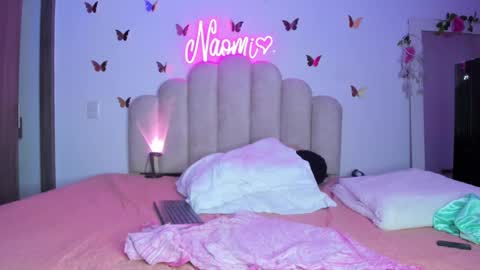 Snapshot of naomiasha_ chatting on September 21, 3:10 am online show from September 21, 3:10 am