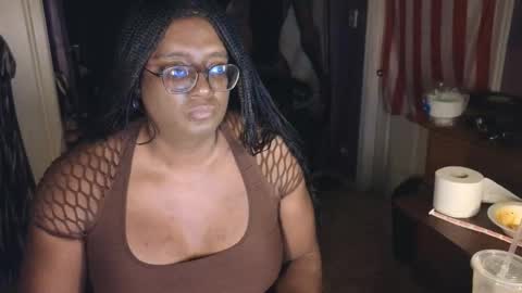 Naomi online show from December 3, 6:14 am