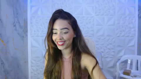 Naomis online show from May 11, 3:07 pm