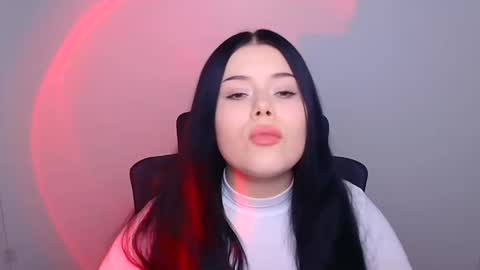 Naomi online show from October 4, 1:53 pm