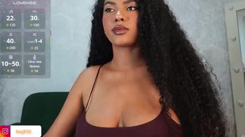 Naomi     online show from March 12, 2:48 am