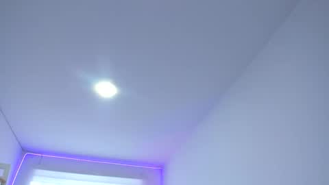 naomy online show from October 1, 8:08 pm