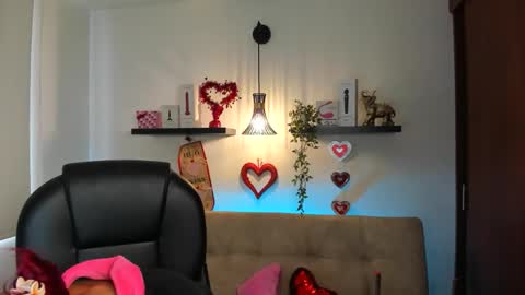 Naomy Stanley online show from February 18, 7:13 pm