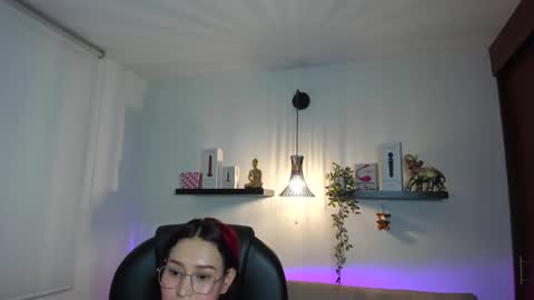 Naomy Stanley online show from May 27, 1:57 am