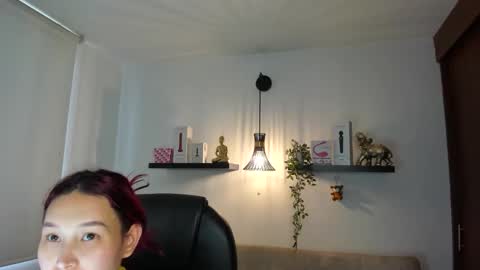 Naomy Stanley online show from May 17, 8:29 pm