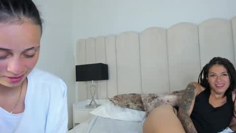 NaomyAndDany online show from January 18, 1:08 am