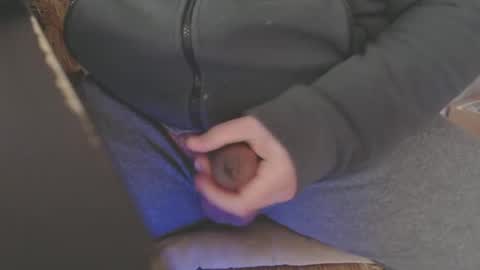 NapolICazzo online show from December 9, 8:11 am