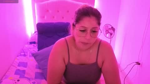 Nasly batista  online show from October 11, 9:14 am