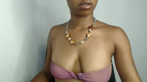 nasty_bella22 online show from May 12, 6:39 pm