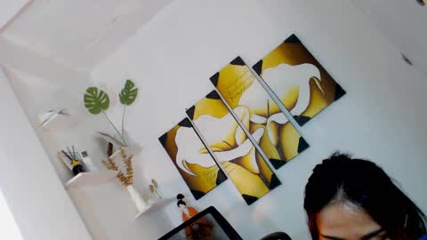 VALERIA online show from March 6, 2:08 pm