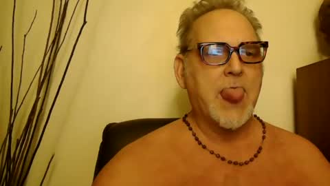 Daddy online show from February 10, 4:52 am