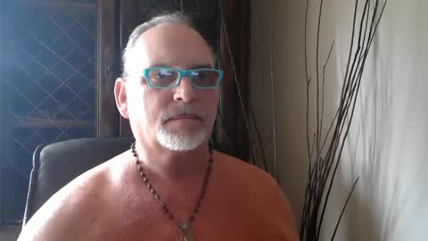 Daddy online show from March 9, 10:30 pm