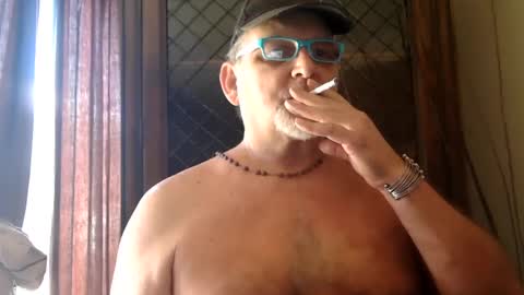 Daddy online show from March 6, 9:20 pm