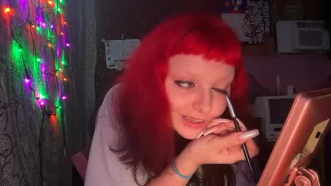     online show from December 19, 3:41 pm