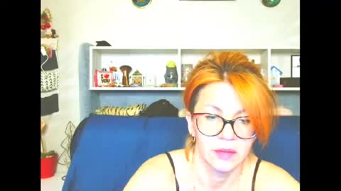Snapshot of natali3855 chatting on February 23, 10:31 pm Natali online show from February 23, 10:31 pm