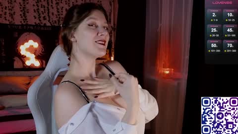 Snapshot of nataliagonharova chatting on December 9, 5:30 pm Natali online show from December 9, 5:30 pm
