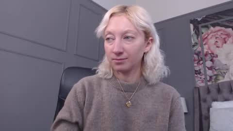 Natalie online show from February 17, 9:19 am