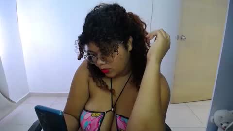 natalie_tits1 online show from December 19, 6:25 pm