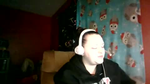 Snapshot of nataliedays chatting on December 27, 10:37 pm Natalie online show from December 27, 10:37 pm