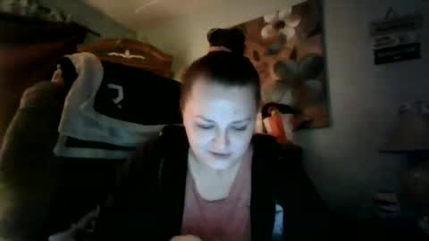 Snapshot of nataliedays chatting on February 5, 3:13 am Natalie online show from February 5, 3:13 am
