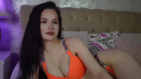 Natalie online show from July 5, 9:22 pm