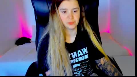 natalisecret online show from May 3, 2:12 pm