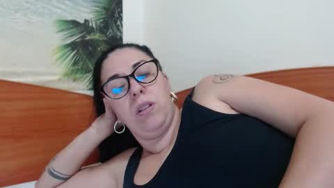 natally online show from October 25, 3:01 pm