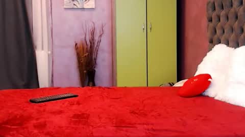 natalybonnie online show from September 27, 7:50 am