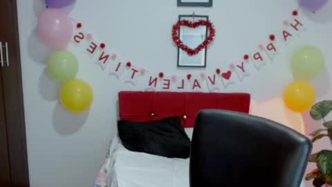 Snapshot of natalyescobar_lx chatting on September 11, 12:28 pm Nataly Escobar online show from September 11, 12:28 pm