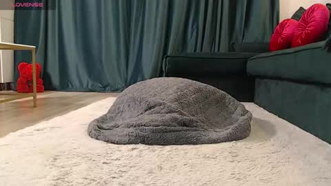 Naty  online show from March 12, 10:35 pm