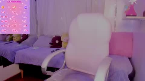Snapshot of natasha_smith_ws chatting on February 26, 4:30 am Natasha online show from February 26, 4:30 am
