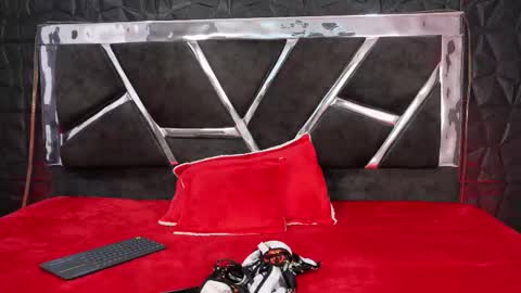 Natasha Vesper  online show from December 18, 8:48 pm