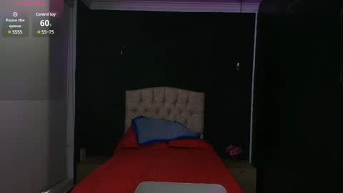 Snapshot of natashamason chatting on February 25, 8:53 pm Natasha Mason online show from February 25, 8:53 pm