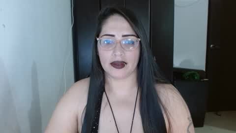 Natasha Smithe  online show from November 23, 2:09 am